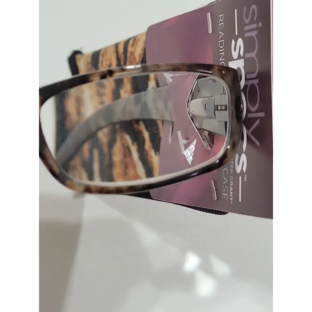 Simply Specs Foster Grant Women's Reading Glasses +2.75 Syriah Snake Print New